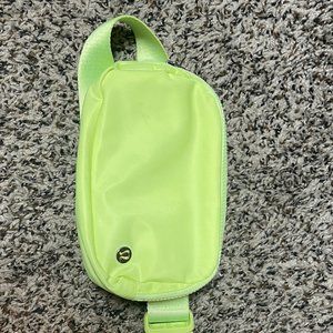 Lululemon everywhere belt bag- Faded zap